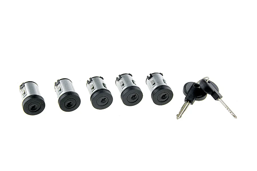This part match OEM code: 6490R3