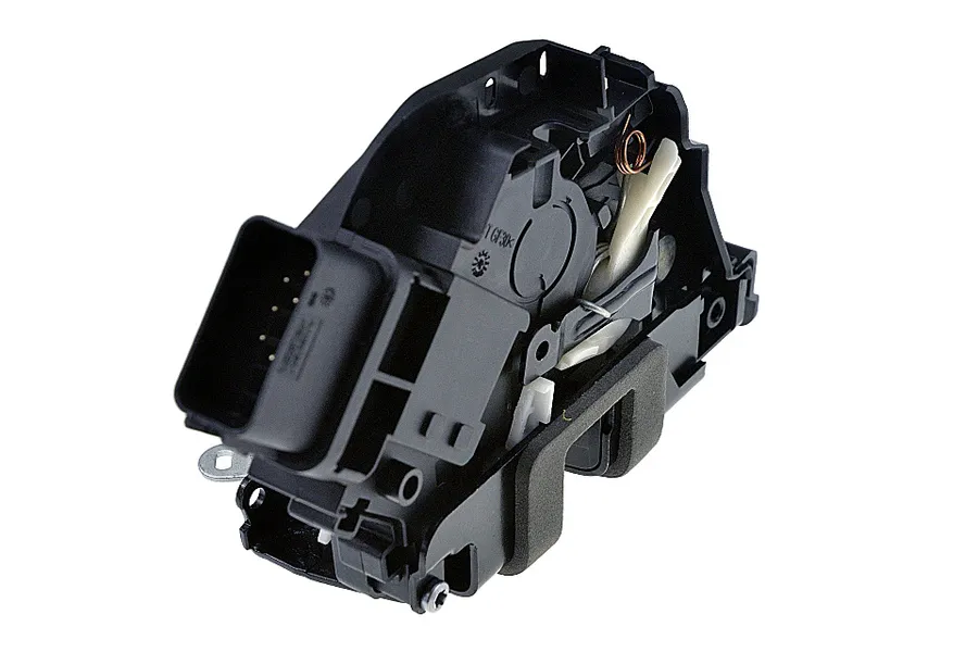 Prekės atitinka OEM kodą: 3M5A-R21812-AK