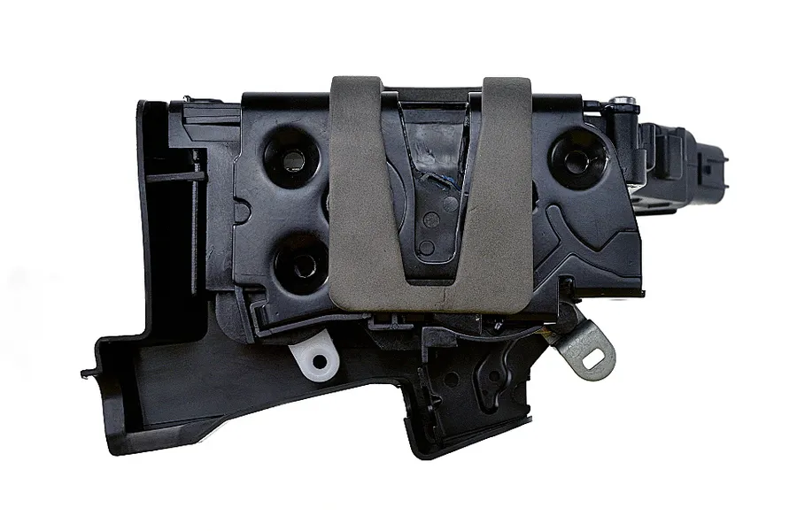 OEM код товара: 3M5A-R21813-ES