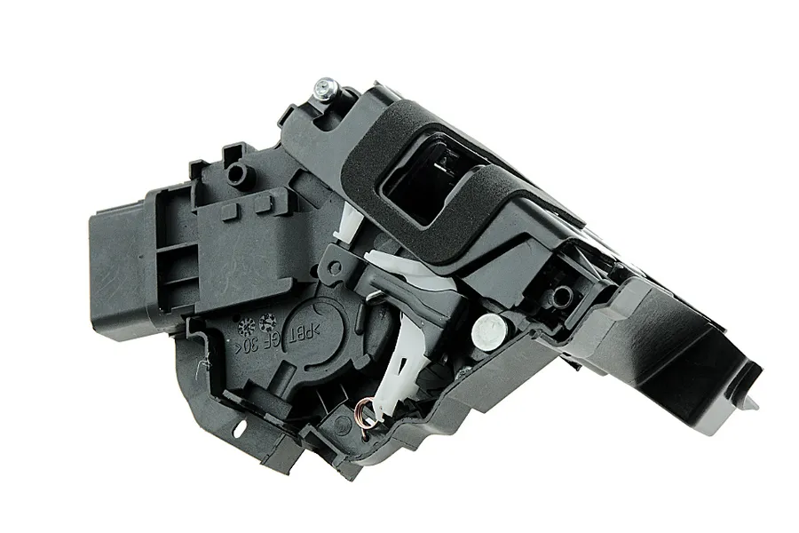 This part match OEM code: 3M5A-R21813-EU