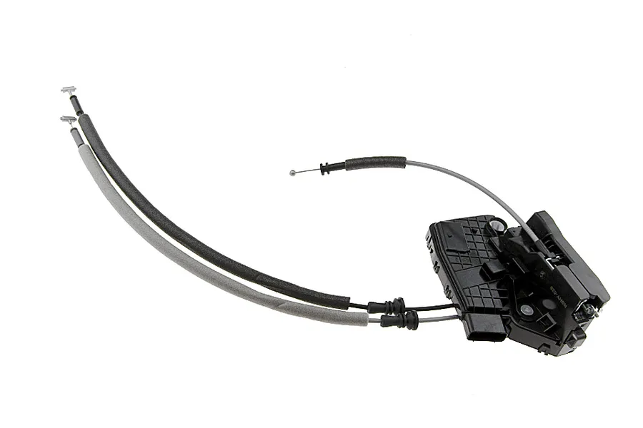 This part match OEM code: 81310-F2030