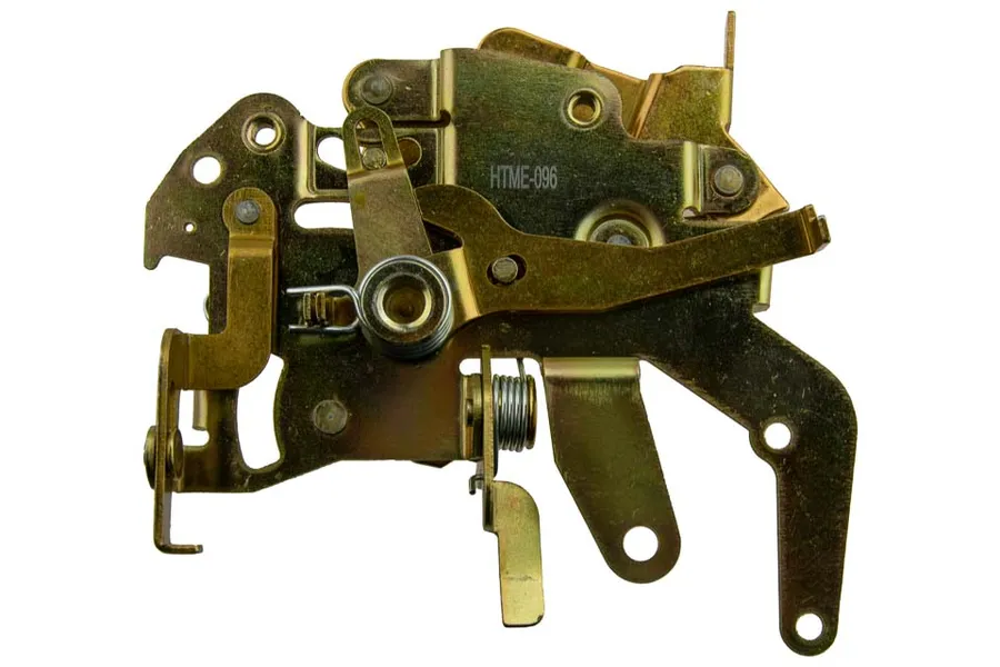 This part match OEM code: A901 730 1335