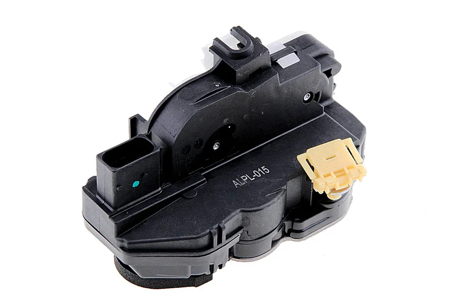 This part match OEM code: 51 33 173