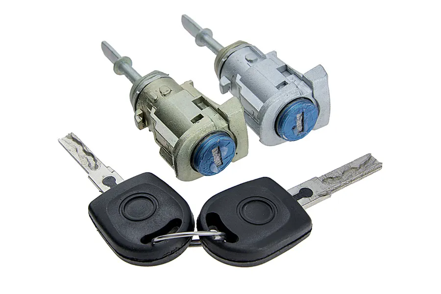 OEM код товара: 1U0837168A