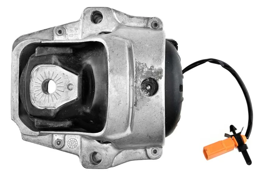 This part match OEM code: 8R0 199 381 AA
