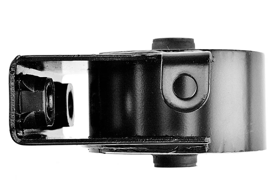 This part match OEM code: MN103402
