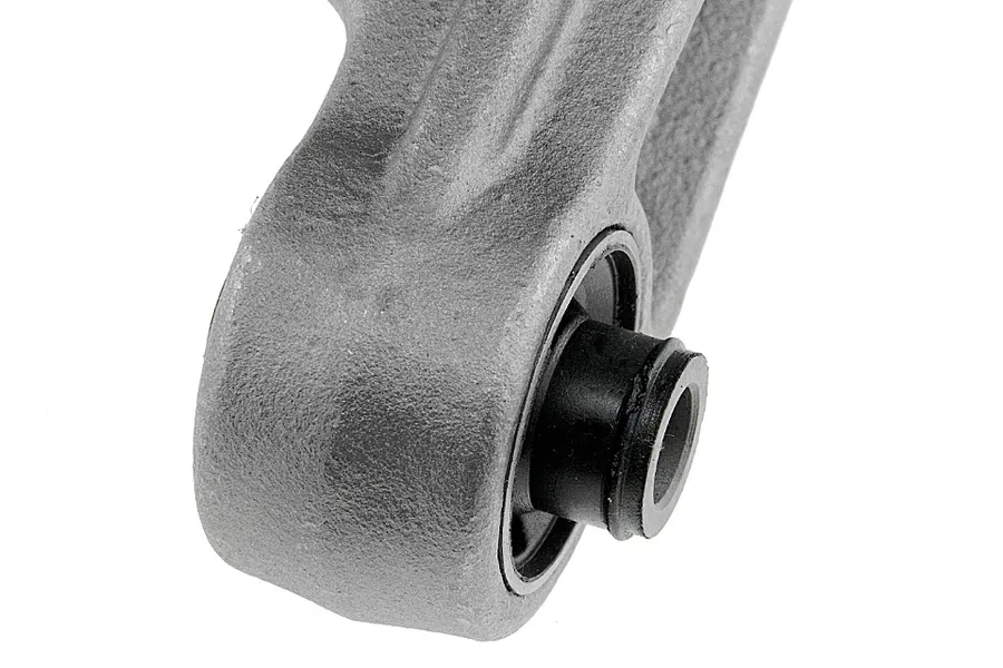 This part match OEM code: MR 961408