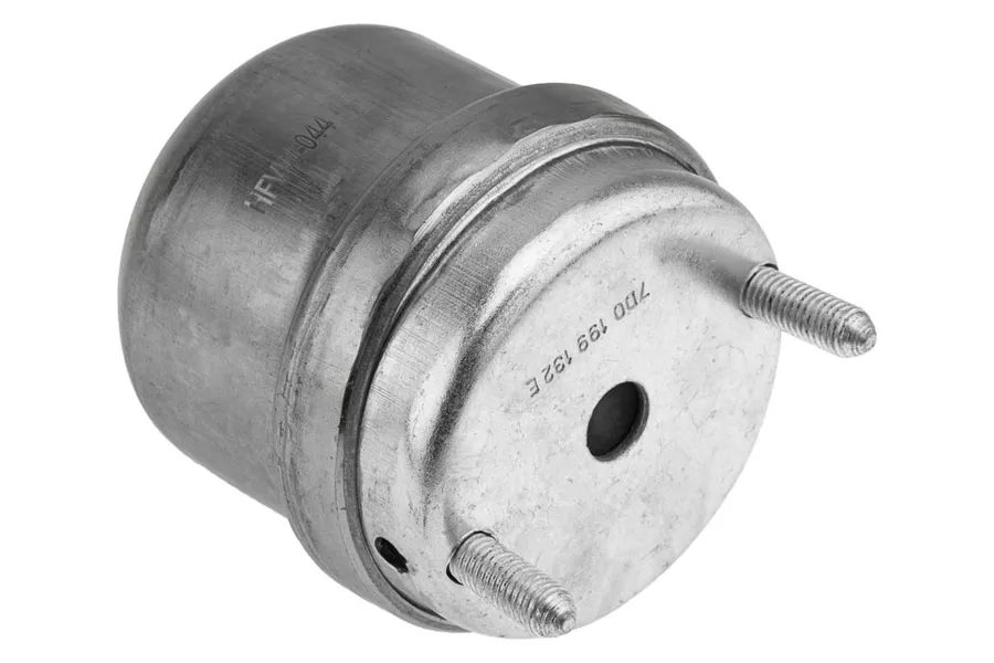 This part match OEM code: 7D0 199 132 C