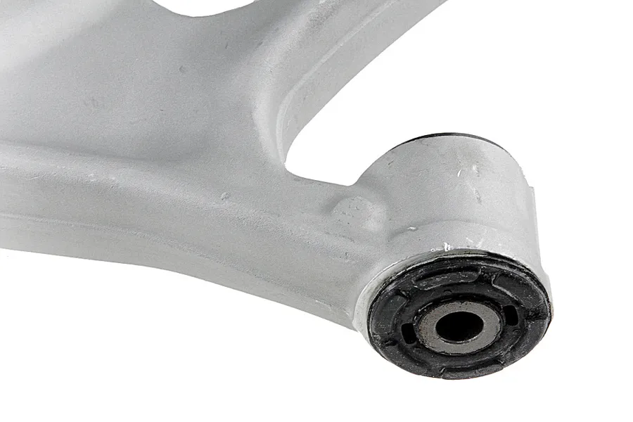 OEM код товара: 7L8 407 151F
