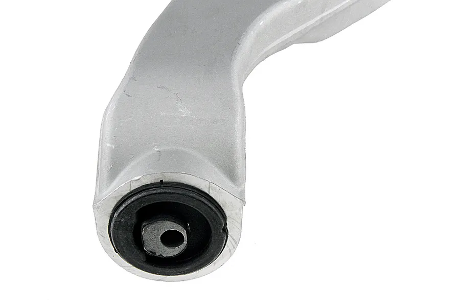 OEM код товара: 7L8 407 151D