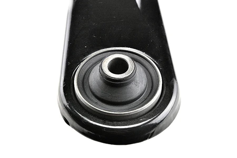 Prekės atitinka OEM kodą: 5105040AE