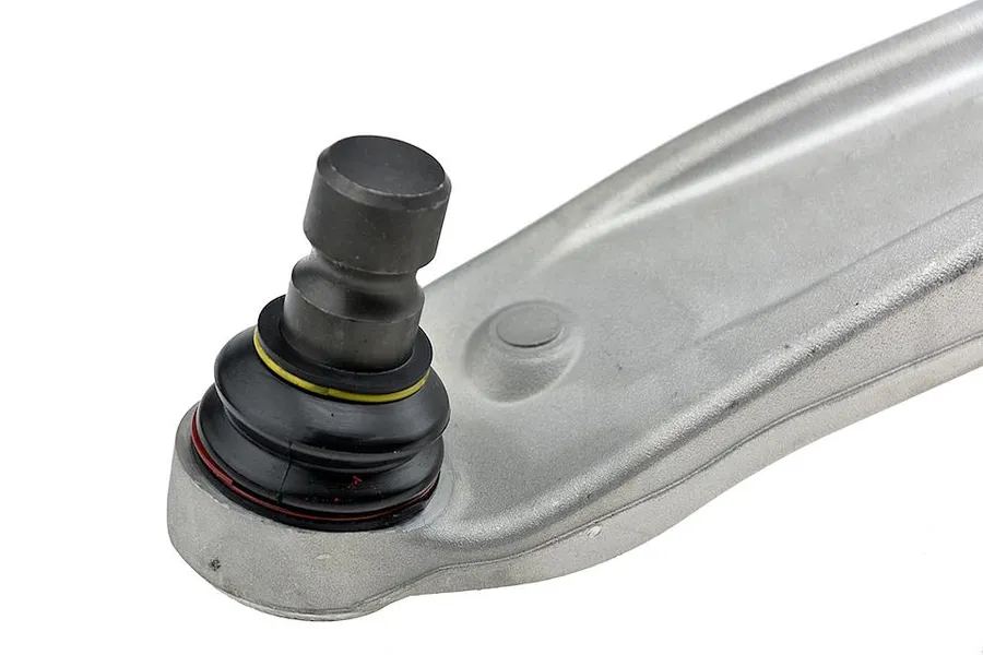 OEM код товара: F2GZ-3079-C