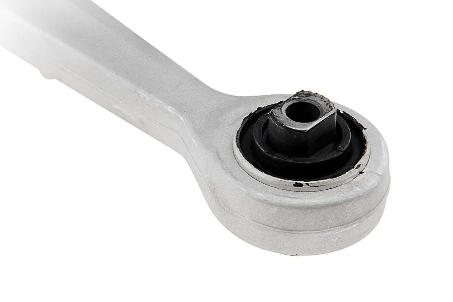 OEM код товара: 4B3 407 151 A